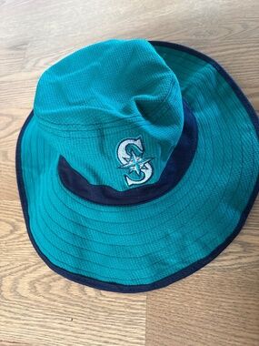 Seattle Mariners mesh brimmed sun hat green navy blue